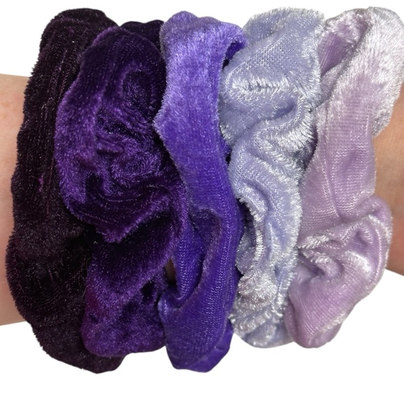 Forever 21 5-Piece Set of Purple Tone Scrunchies Hair Ties NWOT Dark Academia - Picture 9 of 9
